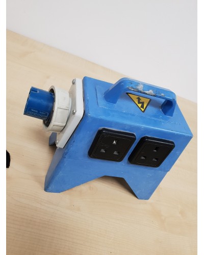 Hire or rent 16a - 13a Splitter - Outputs 4 x 13a