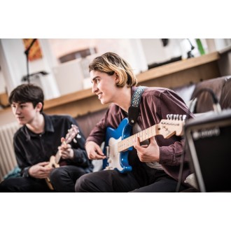 Chord CAL63 Guitar Metallic Blue
