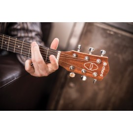 Chord Sapele compact acoustic guitar