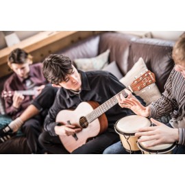 Chord Sapele compact acoustic guitar