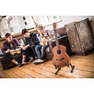 Chord Sapele compact acoustic guitar