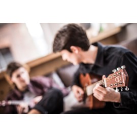 Chord Sapele compact acoustic guitar