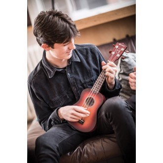 Chord CU21-3TS Ukulele 3 Tone Sunburst