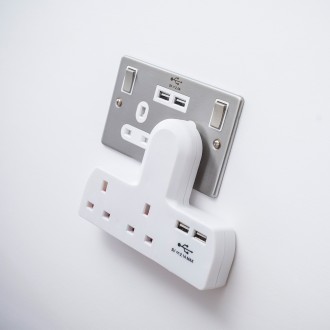 Mercury Plug-in 2-Way Mains Adaptor with Dual USB Ports
