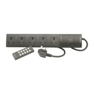 Mercury 5 way Remote controlled extension gang