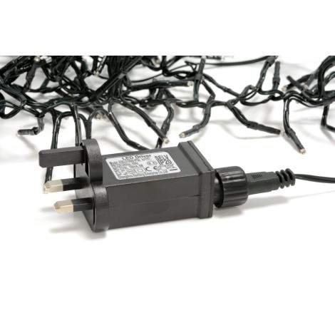 Lyyt 240LED Static Twinkle Cluster Light CW