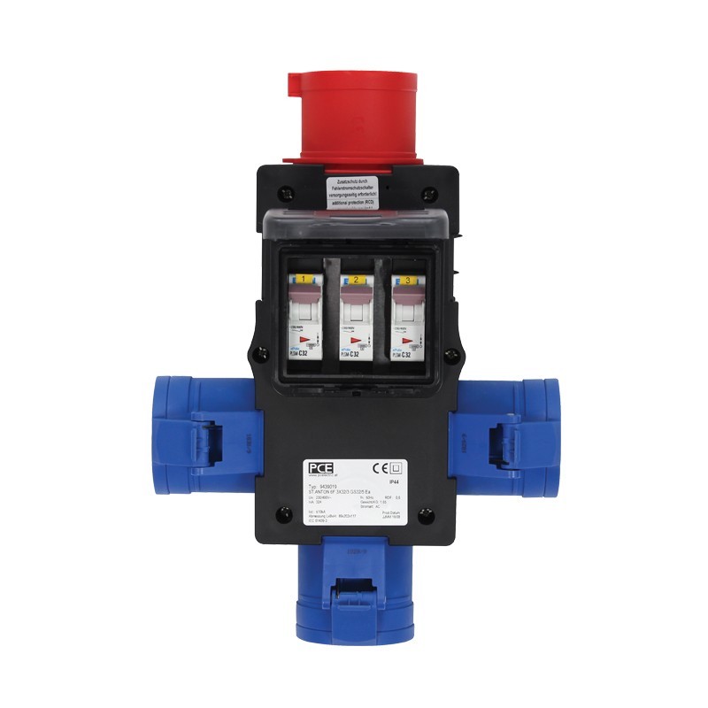ST ANTON Distribution Box 32A 415V In, 3 x 32A 240V Out (9439019)