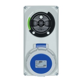 16A 230V 2P+E IP67 Switched Interlock Socket (61132-6)