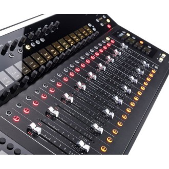 Mackie DC16 Digital Control Surface,  2044170-03