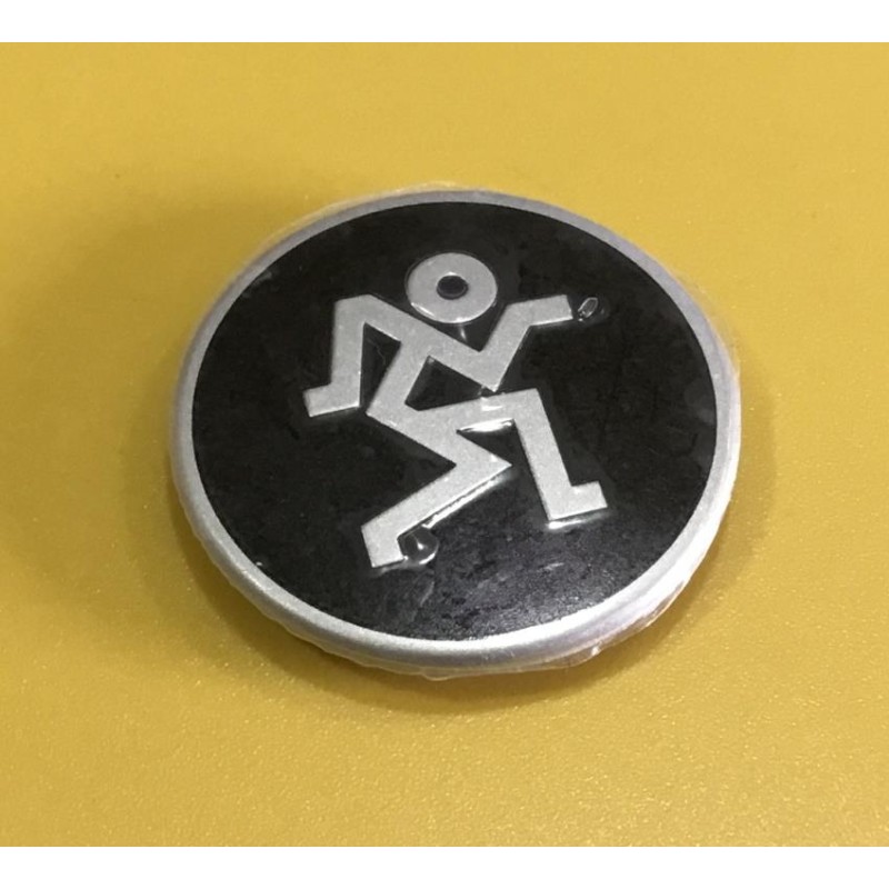 Mackie Running Badge Logo - 31mm Diameter